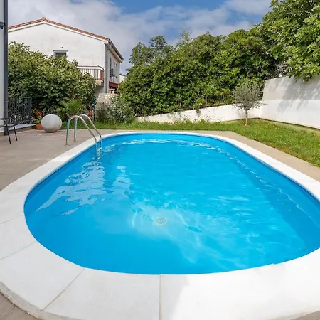 1 Bedroom Stunning In * Dramalj