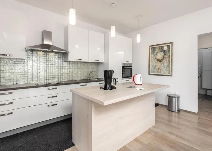1 Bedroom Stunning In Dramalj