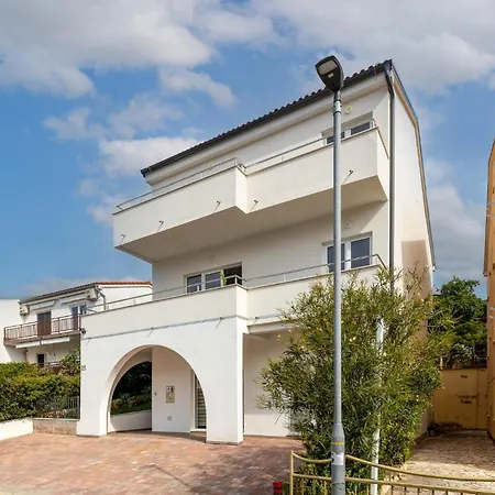 1 Bedroom Stunning In Dramalj