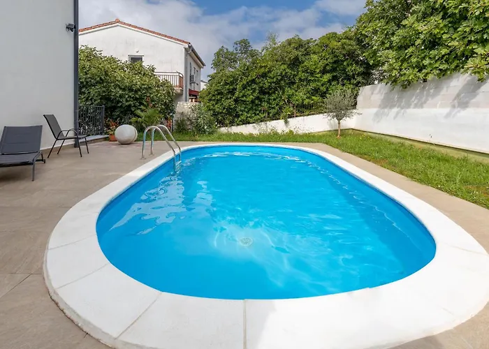 1 Bedroom Stunning In * Dramalj